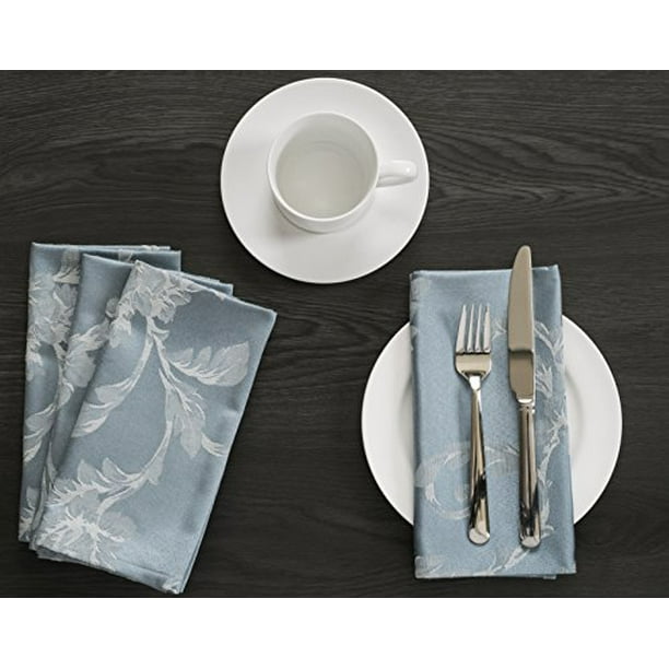 Benson Mills Harmony Scroll Set of 4 Napkins (Silver Blue, 18" x 18