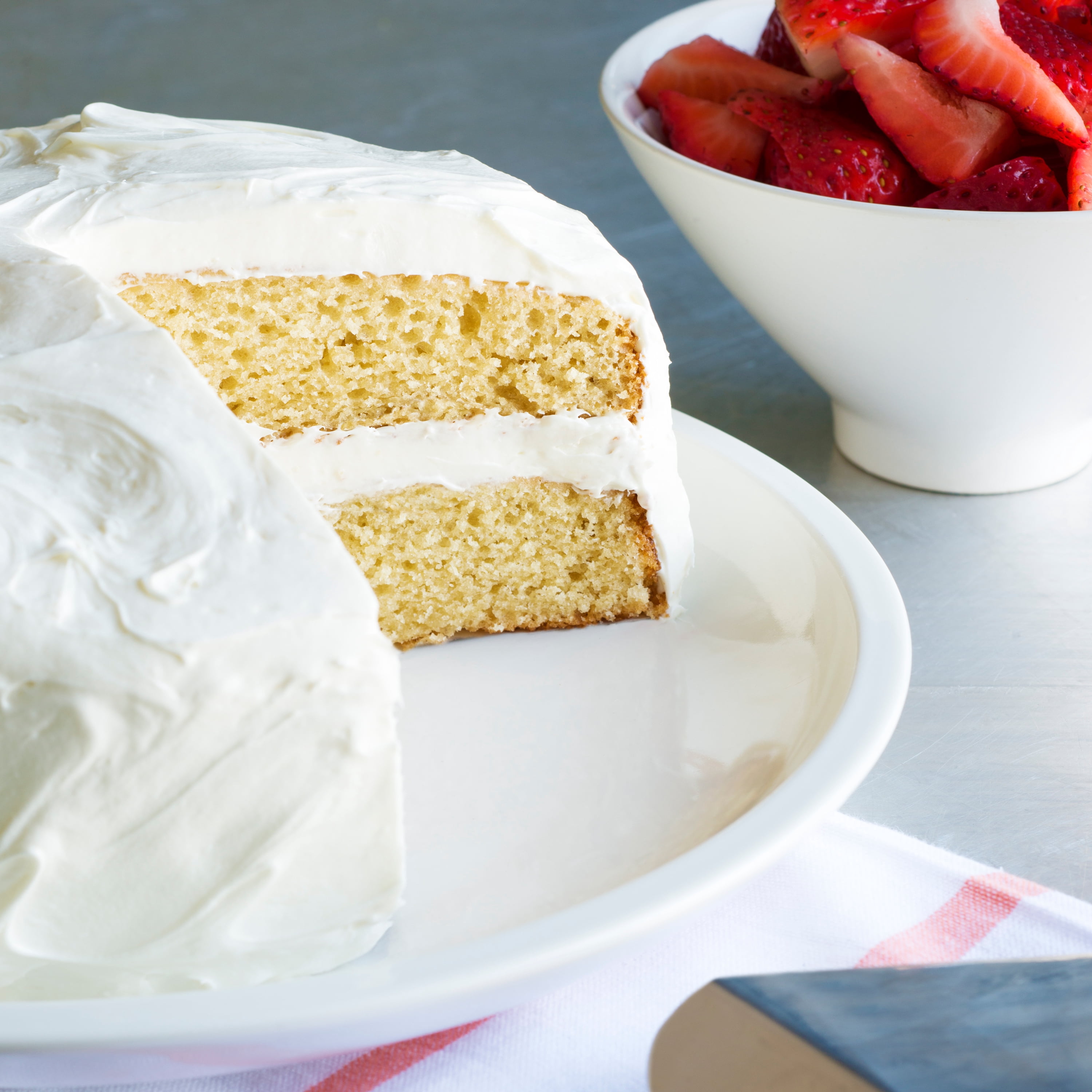Foodstirs Junk-Free Bakery, Organic Simply Sweet Vanilla Cake Mix, 25% Less Sugar, Dairy Free 18 oz