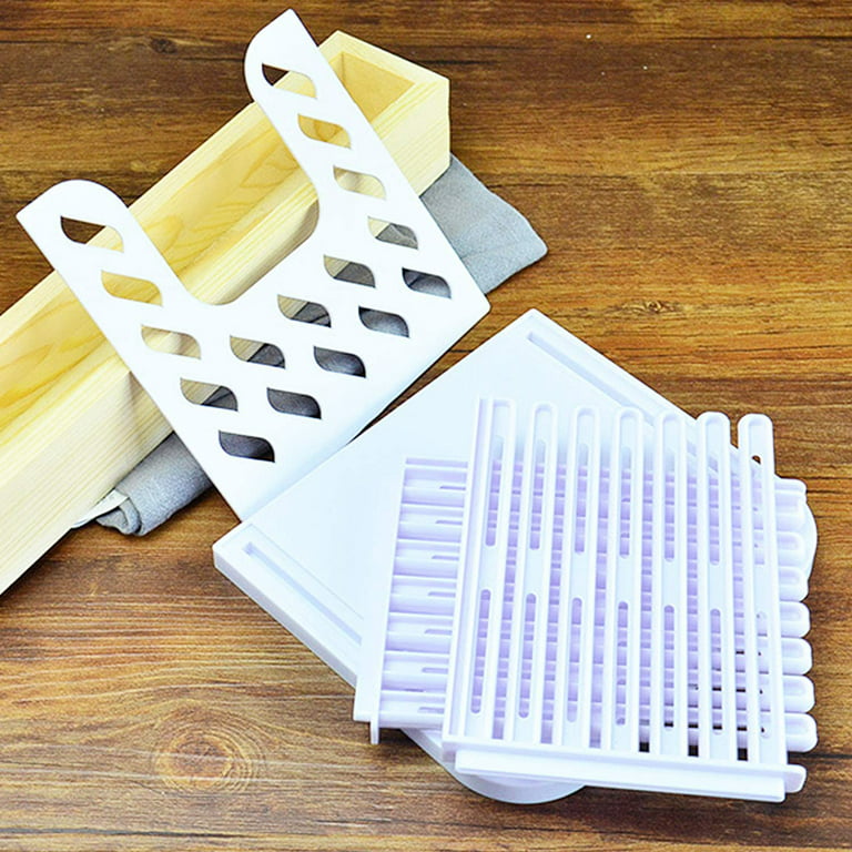 1pc White Adjustable Bread Slicer / Homemade Bread Cutting Guide, Plastic Bread  Cutter, Bread Slicing Machine, Foldable Kitchen Baking Tool