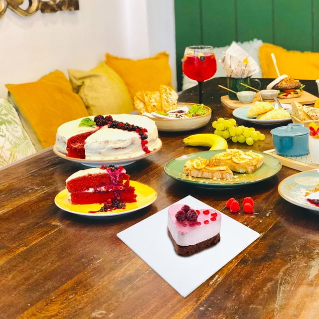 CIMAXIC 10pcs baking accessories Cake Base Plate White Paper Dessert Presentation for Mousse Parties