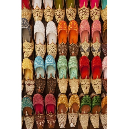 Traditional Shoes For Sale In Market Dubai United Arab Emirates