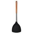 thumbnail image 4 of Utensilios de cocina de silicona negros, juego de cuchara espátula de cocina para el hogar, espátula con mango de madera, cuchara para setos, juego de cocina para sopa, 4 Uds., 4 of 5