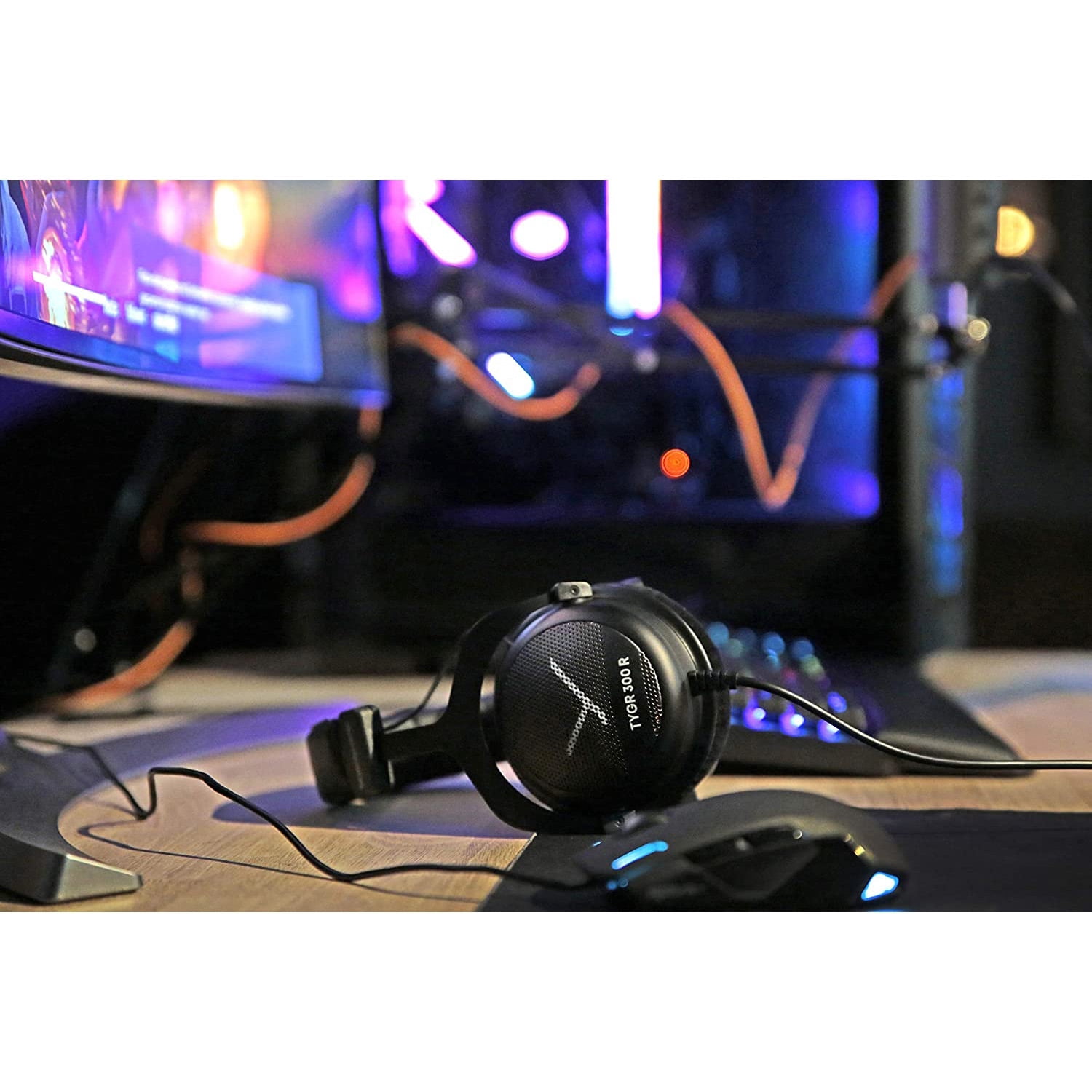 Beyerdynamic TYGR 300 R Headphones, Open Gaming Headphones, Wired, Black, Suitable for PS4 Console, PC, Xbox, Nintendo and Mac