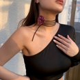 thumbnail image 4 of Collar de cadena de clavícula con flor de rosa grande gótica romántica para mujer, gargantilla de cuerda ajustable de moda coreana, accesorios Y2K, 4 of 4