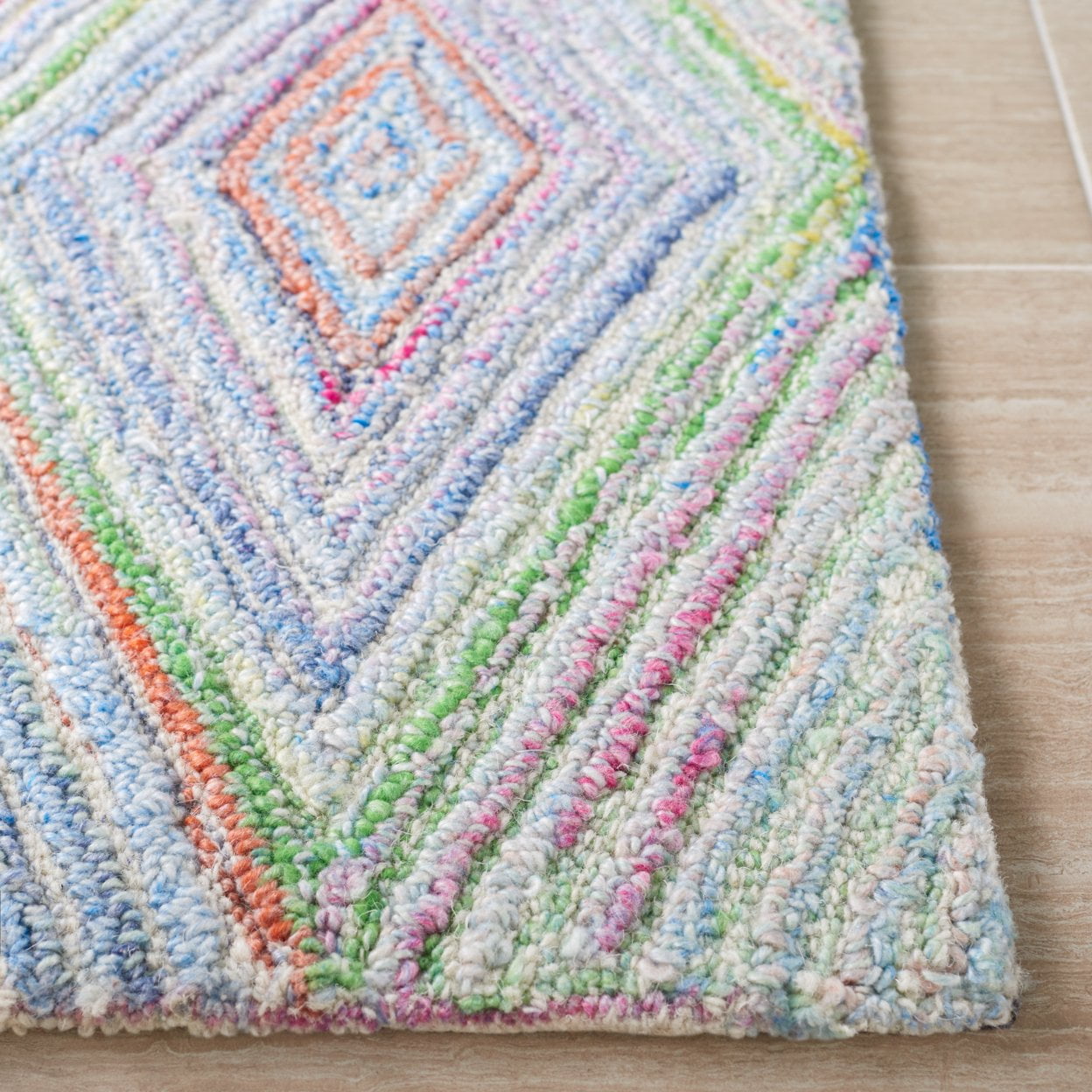 SAFAVIEH Metro Bronte Diamond Area Rug, Blue/Green, 8' x 10'