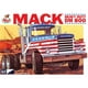 MPC MPC8 99 Mack DM800 Semi Tracteur Plastique Modèle Kit – image 1 sur 1