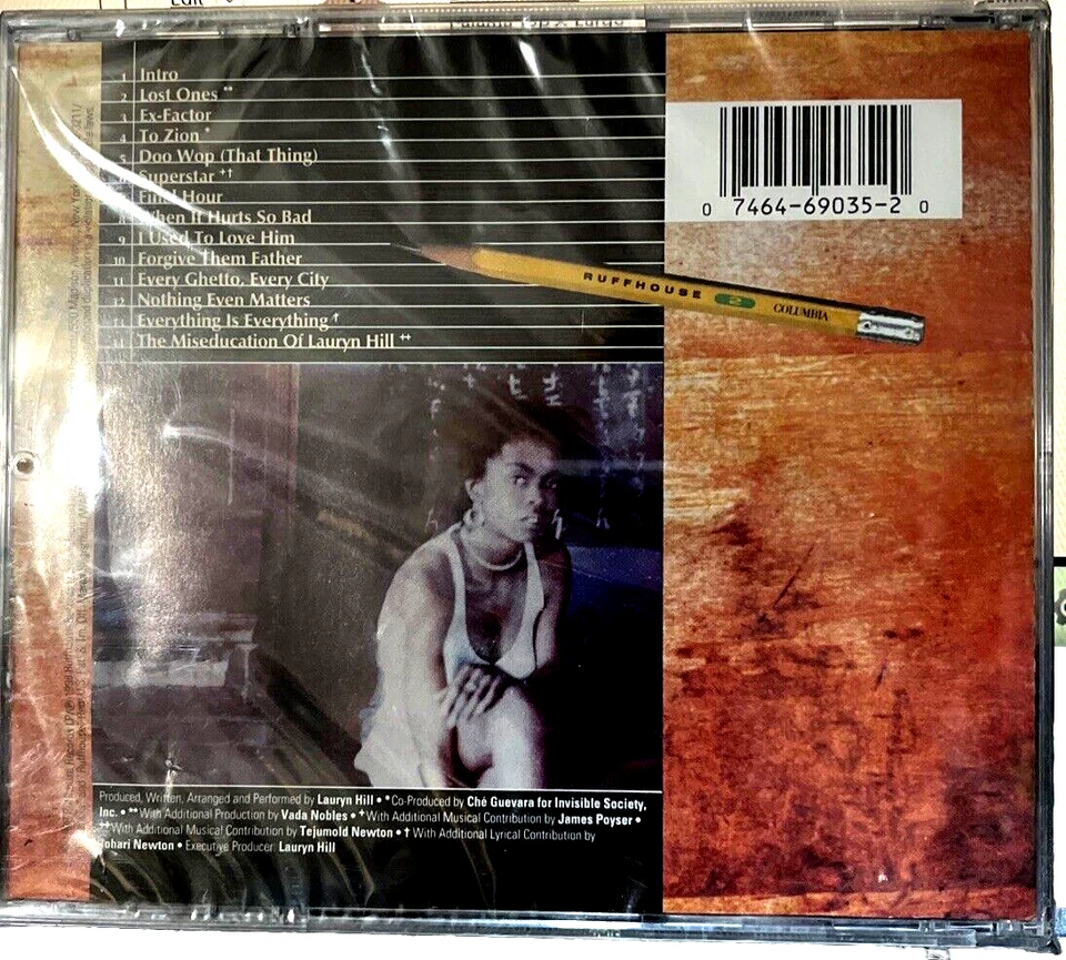 洋楽 THE MISEDUCATION OF LAURYN HILL 71Tww1qVLxL._UF1000,1000_QL80_.jpg
