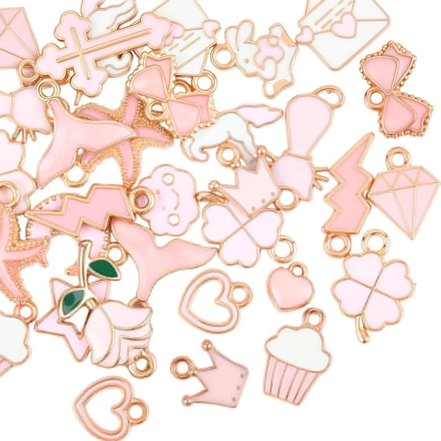 1 caja de 40 piezas de 20 estilos surtidos de dijes rosas, dijes de esmalte dorado, dijes de aleación de metal a granel, colgantes con forma de corazón, lazo, estrella, rosa y flores de animales.