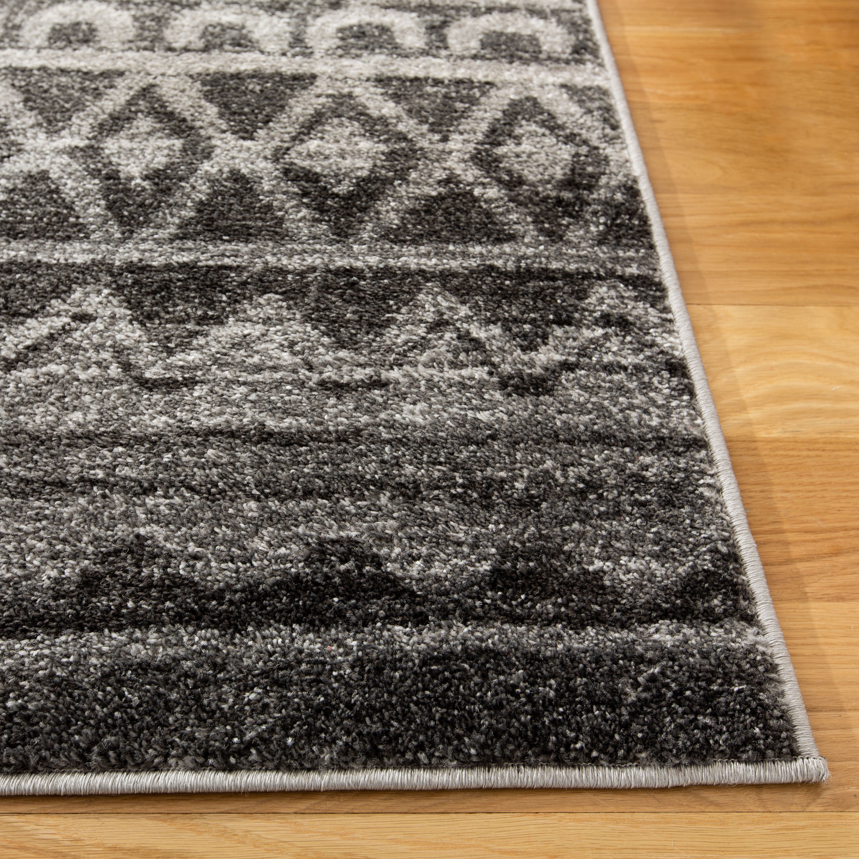 SAFAVIEH Adirondack Emil Abstract Area Rug, Ivory/Charcoal, 11' x 15'