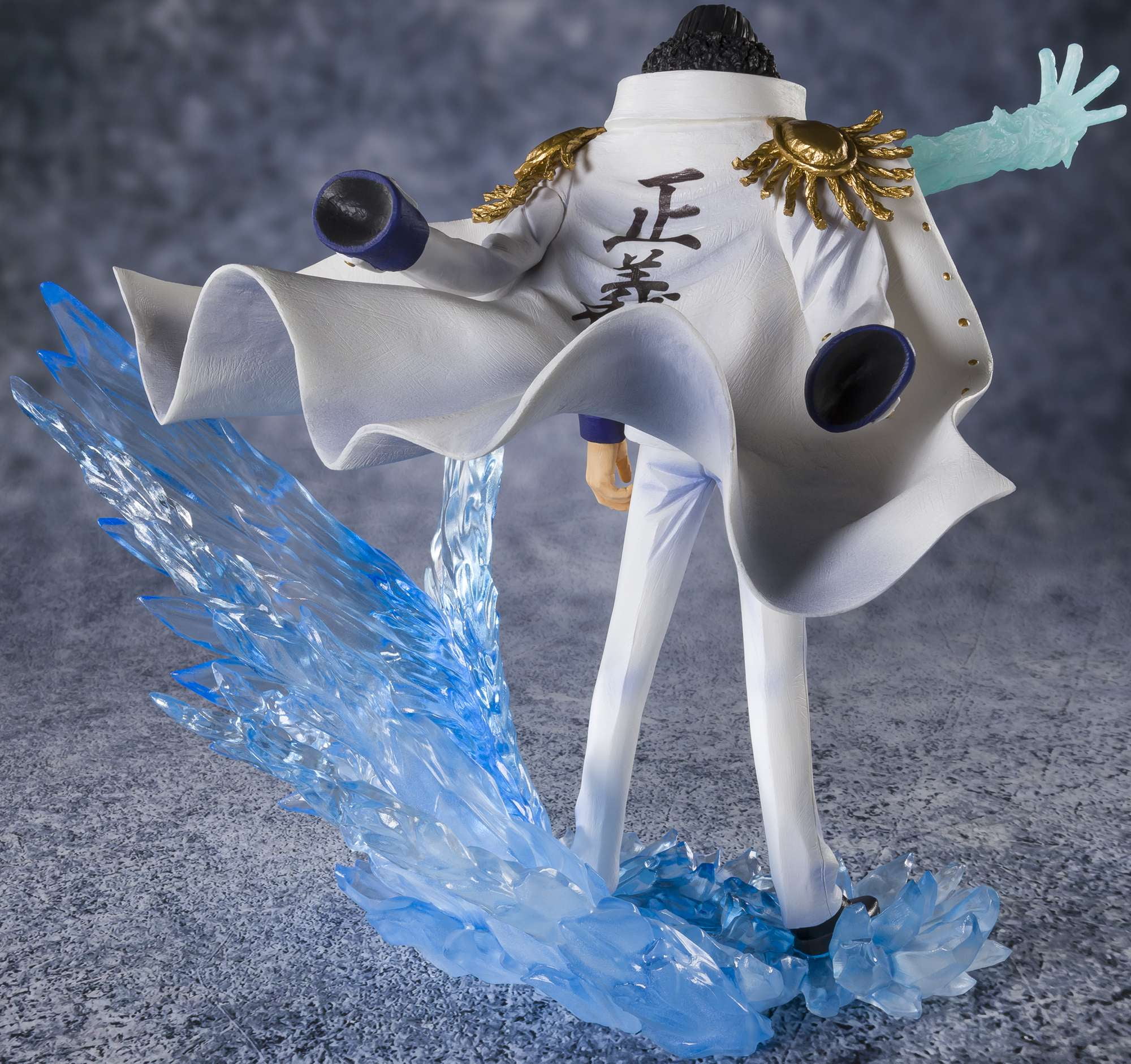 One Piece Figuarts ZERO Kuzan Aokiji Statue (The Three