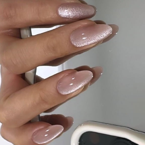 Almond Cats Eye Nails Set Stylish Acrylc Nails on Nails Suitable For Parties And Celebrations
