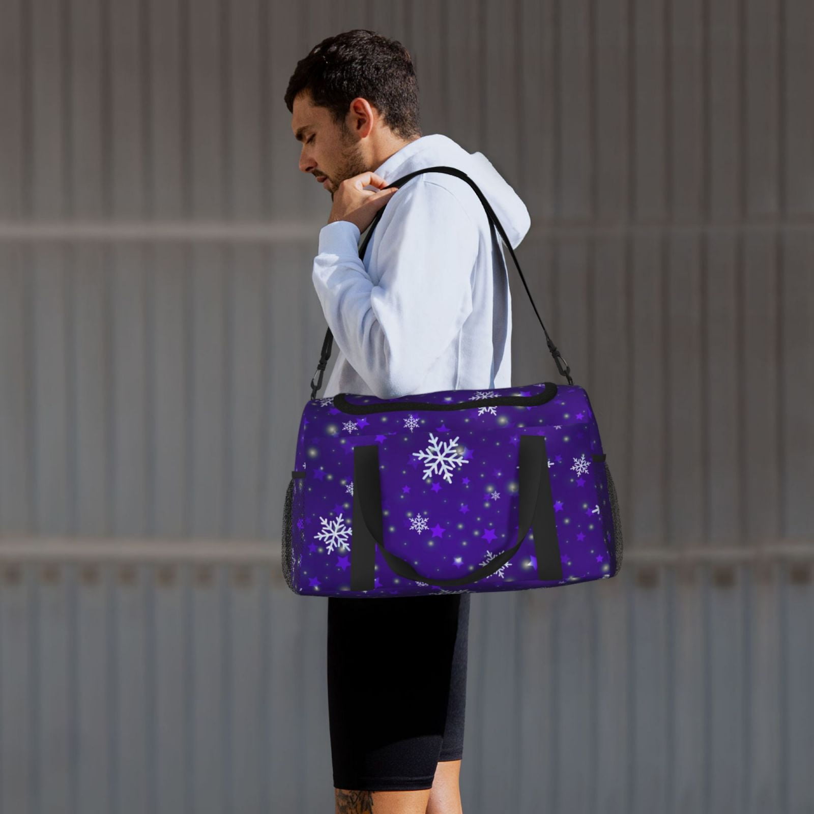 Fuzoiu Dark Purple Snowflakes Print Travel Duffle Bag,Carry On Tote Bags,Duffel Bag,Sport Gym Bag, Hospital Bag for Labor and Delivery, Overnight Bag,Luggage Bag