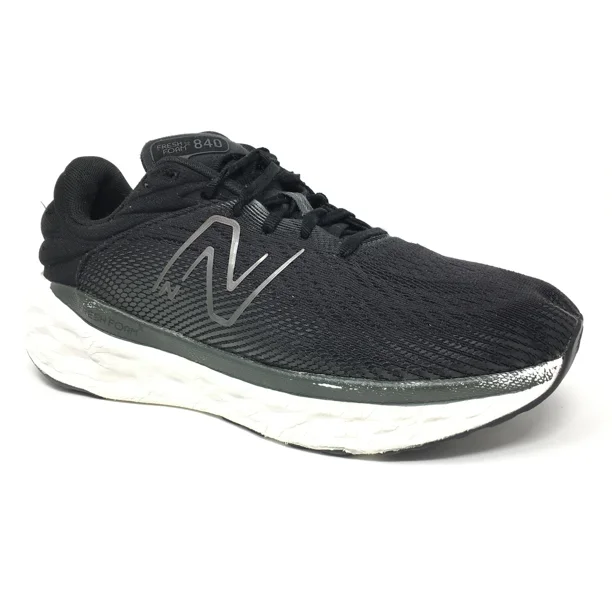 New Balance 840 v1 Walking Shoes Sneakers Mens Size 8 4E Black Gray Athletic Gym