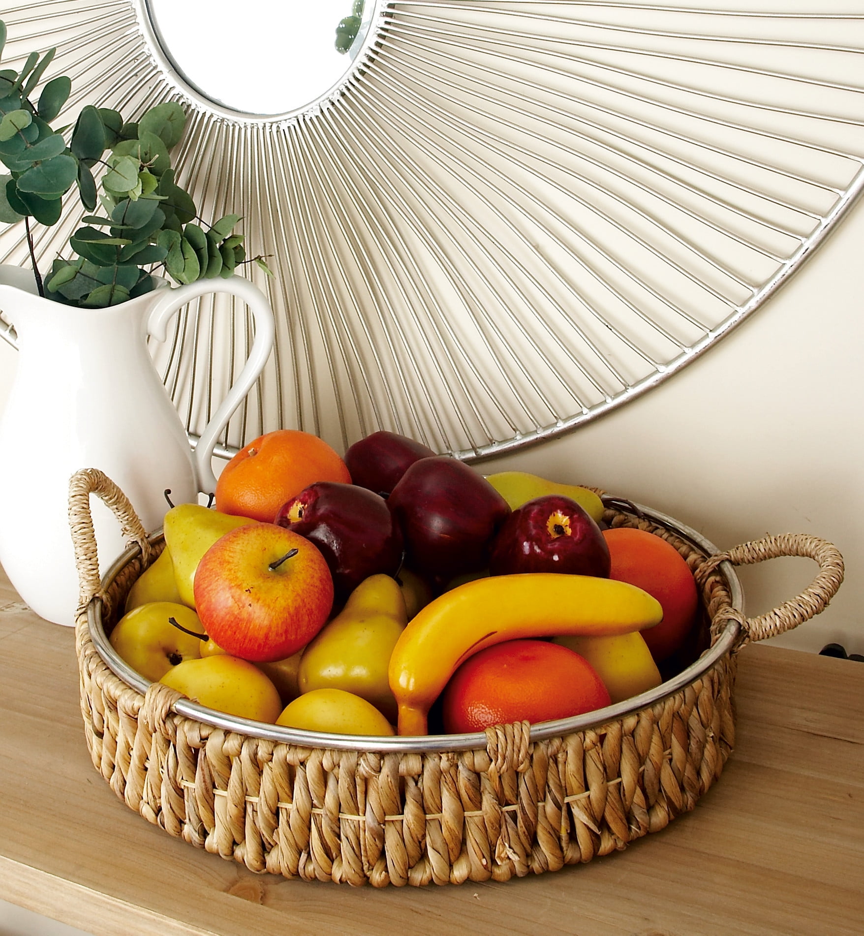 DecMode Large, Round, Handwoven Natural Seagrass Basket Trays with