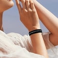 thumbnail image 4 of Bracelet Portable NFC pour le Partage Sans Contact et les Interactions Numériques, Design Élastique Moderne pour une Utilisation Quotidienne Confortable par Femmes, Hommes et Adolescents, 4 of 5