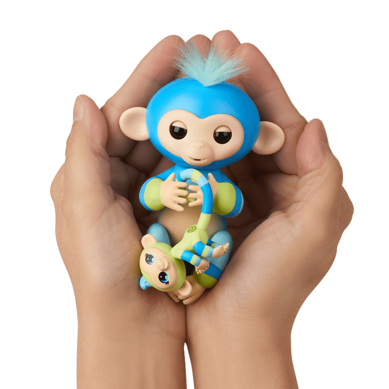 Fingerlings Interactive Baby Monkey Harmony, 70+ Sounds & Reactions, Heart  Lights Up, Fuzzy Faux Fur, Reacts to Touch (Ages 5+)