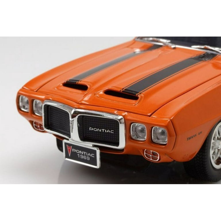 1969 Pontiac Firebird, Orange - Road Signature 92368 - 1/18 Scale