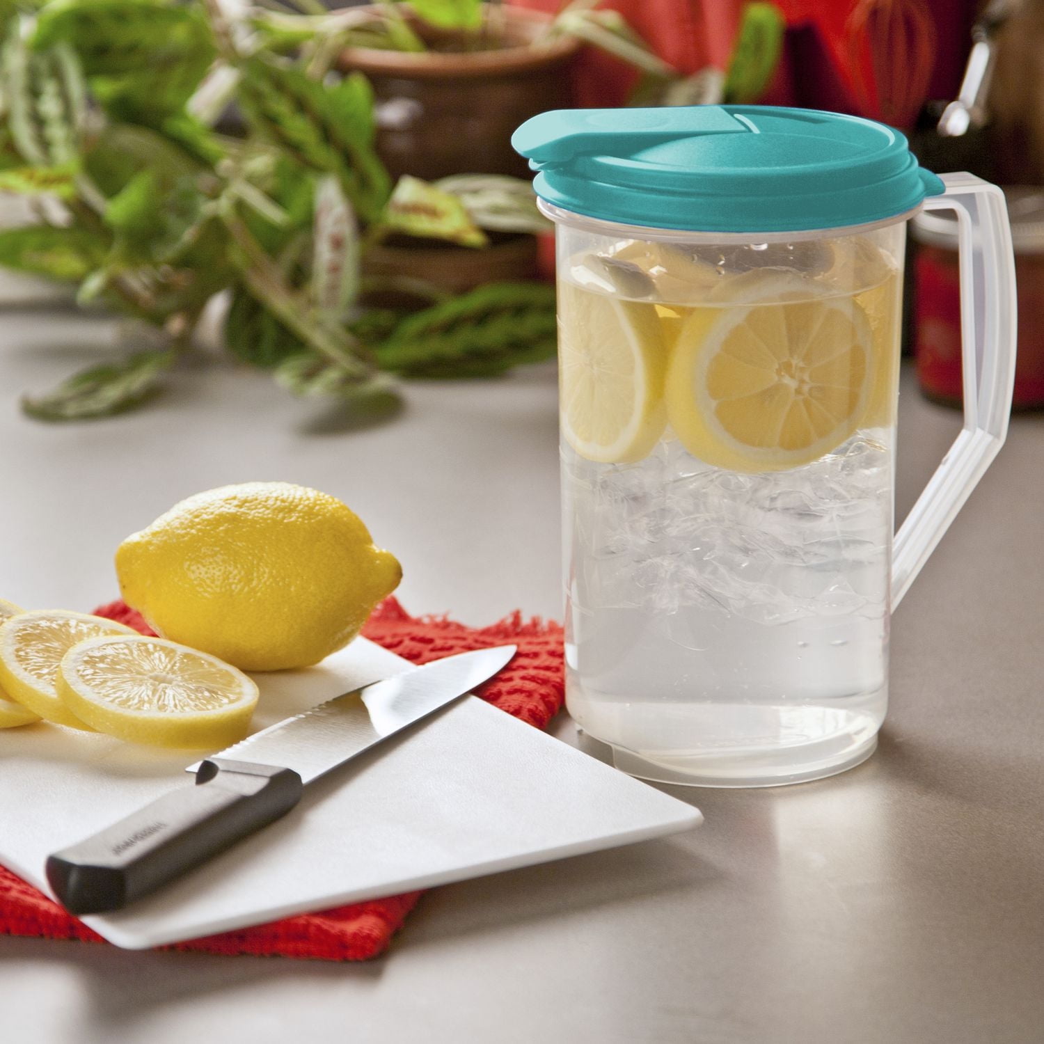 Sterilite 1.9L Round Pitcher- Aqua