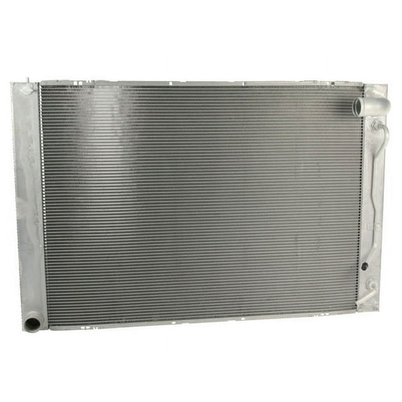 Radiator - Compatible with 2004 - 2005 Toyota Sienna