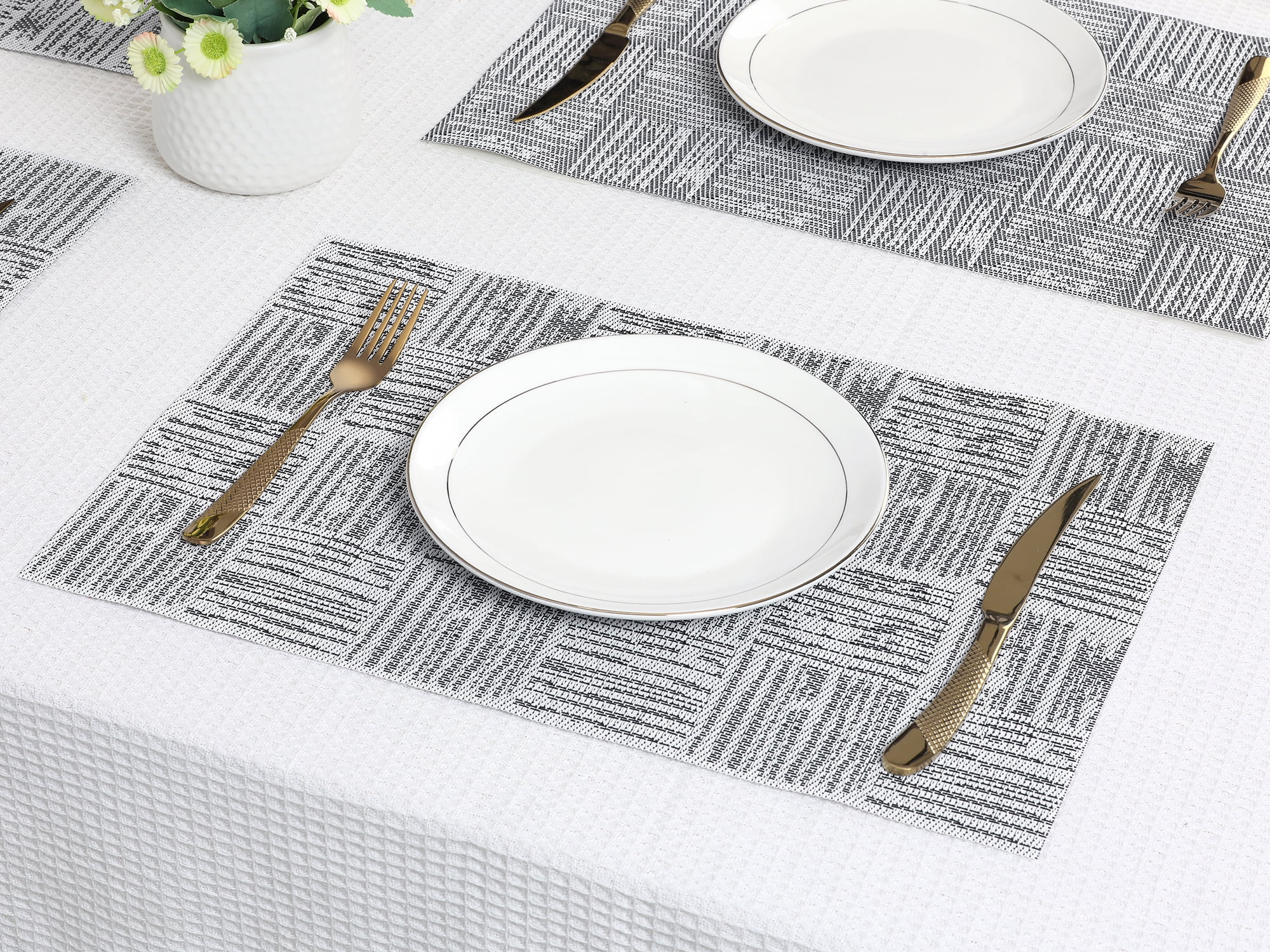 Unique Bargains Vinyl Placemats for Kitchen Dining Table Wipeable Mat Light Gray 18x12in