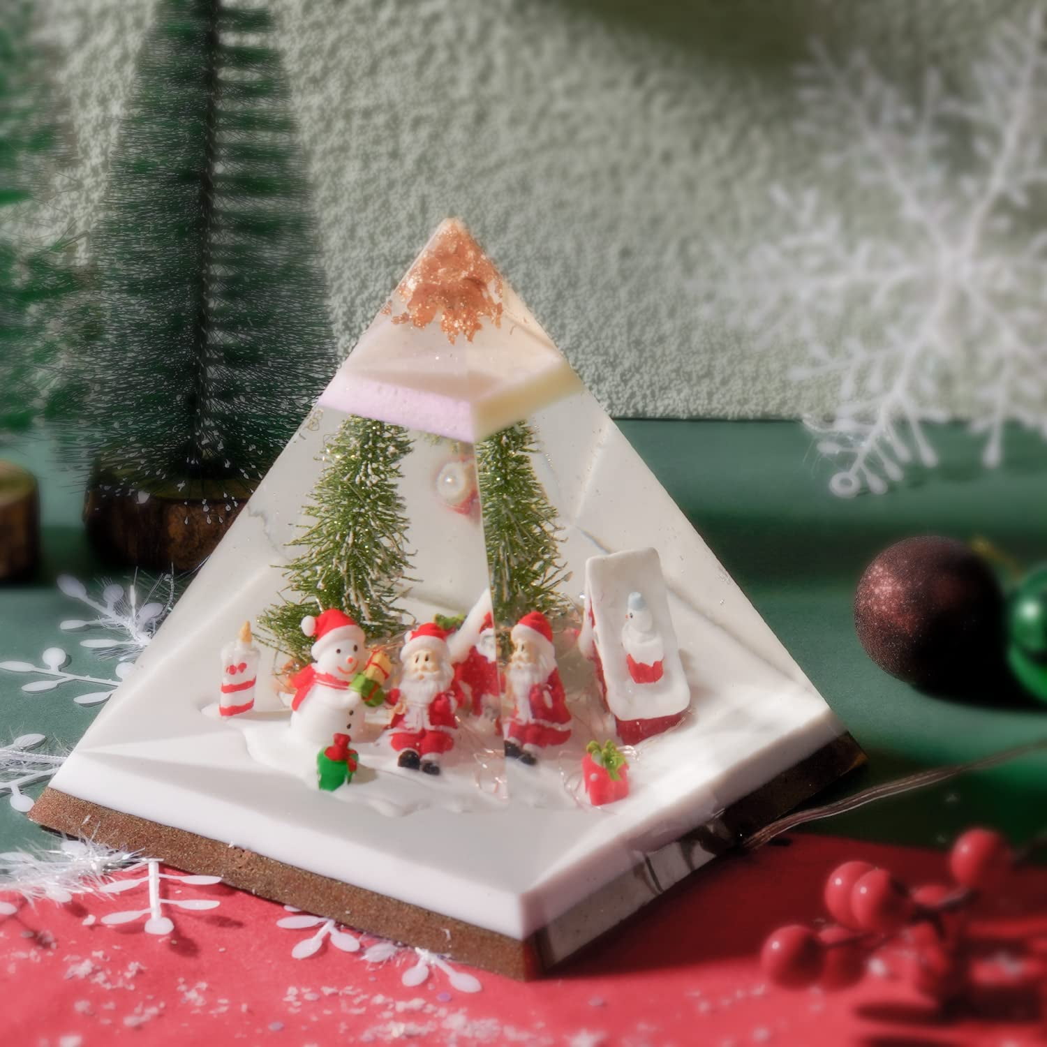 LET'S RESIN Pyramid Mold - Large Silicone Mold for DIY Jewelry, Paperweights & Home Decor (Height: 15cm/5.9inch)