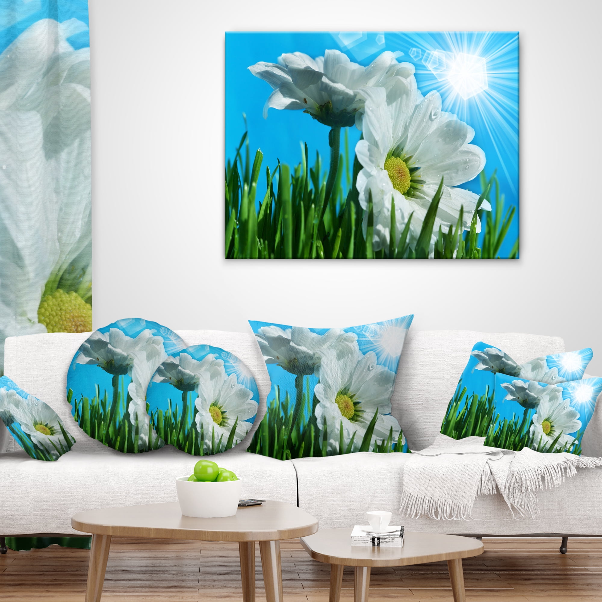 Designart Beautiful Chamomiles in Bright Sunlight - Floral Throw Pillow - 12x20