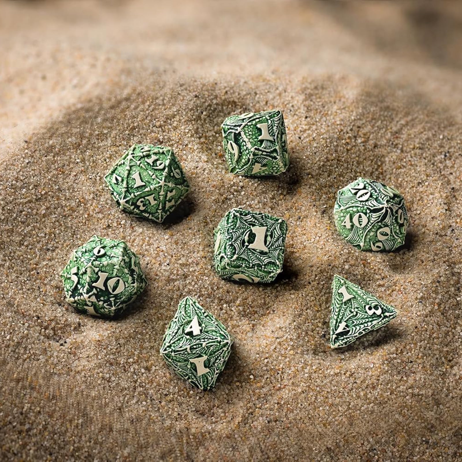 Q-Workshop Dracopolis The Andean Longneck 7 Piece Dice Set