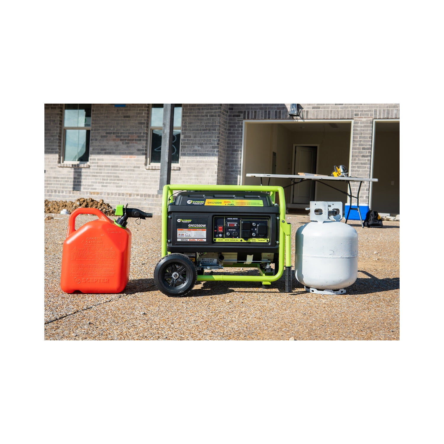 Green-Power America Pro Series 5250/4250-Watt Manual Start Dual Fuel Portable Generator w/223cc 8HP  Professional Engine
