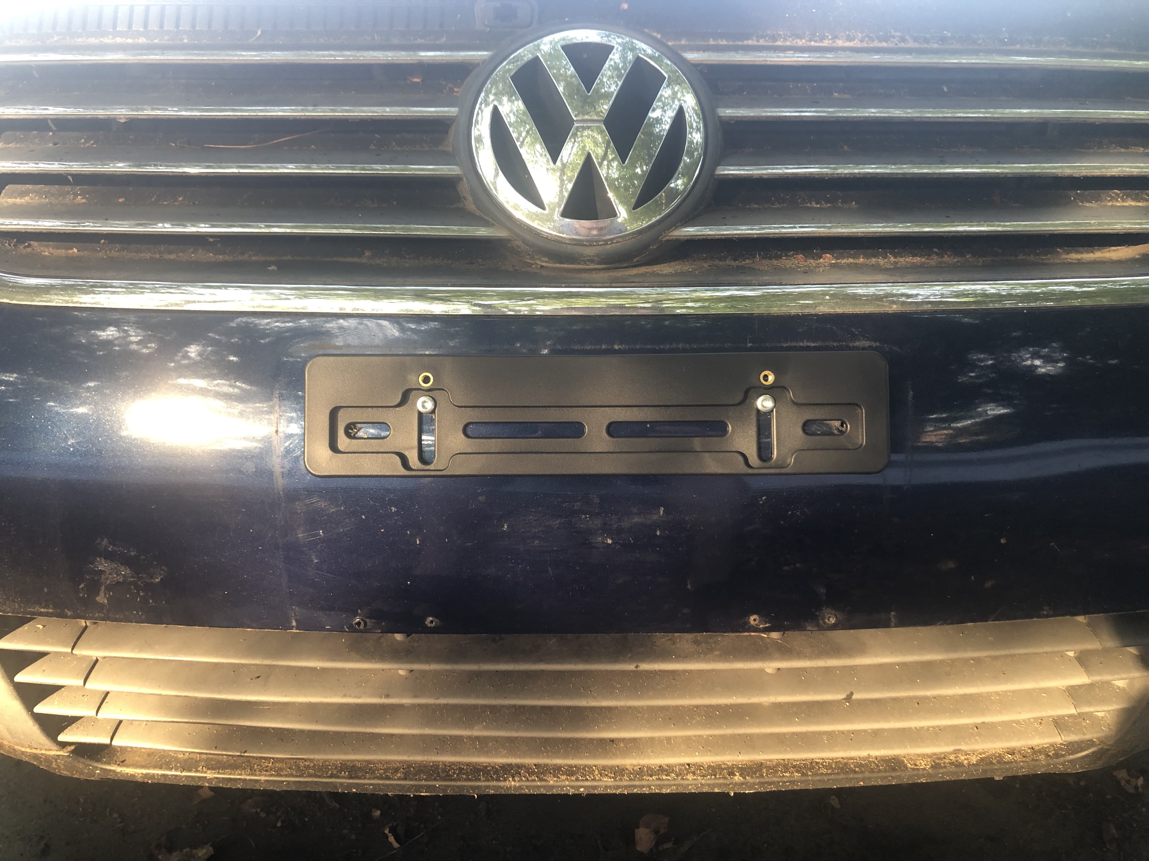 Front Bumper License Plate Bracket for VW Volkswagen & 6 Secure Screws