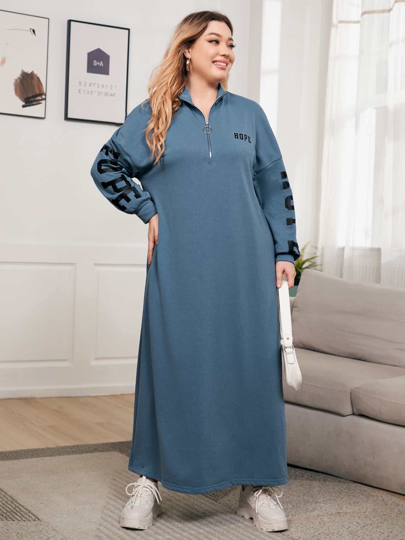 Women's Plus Letter Graphic Drop 