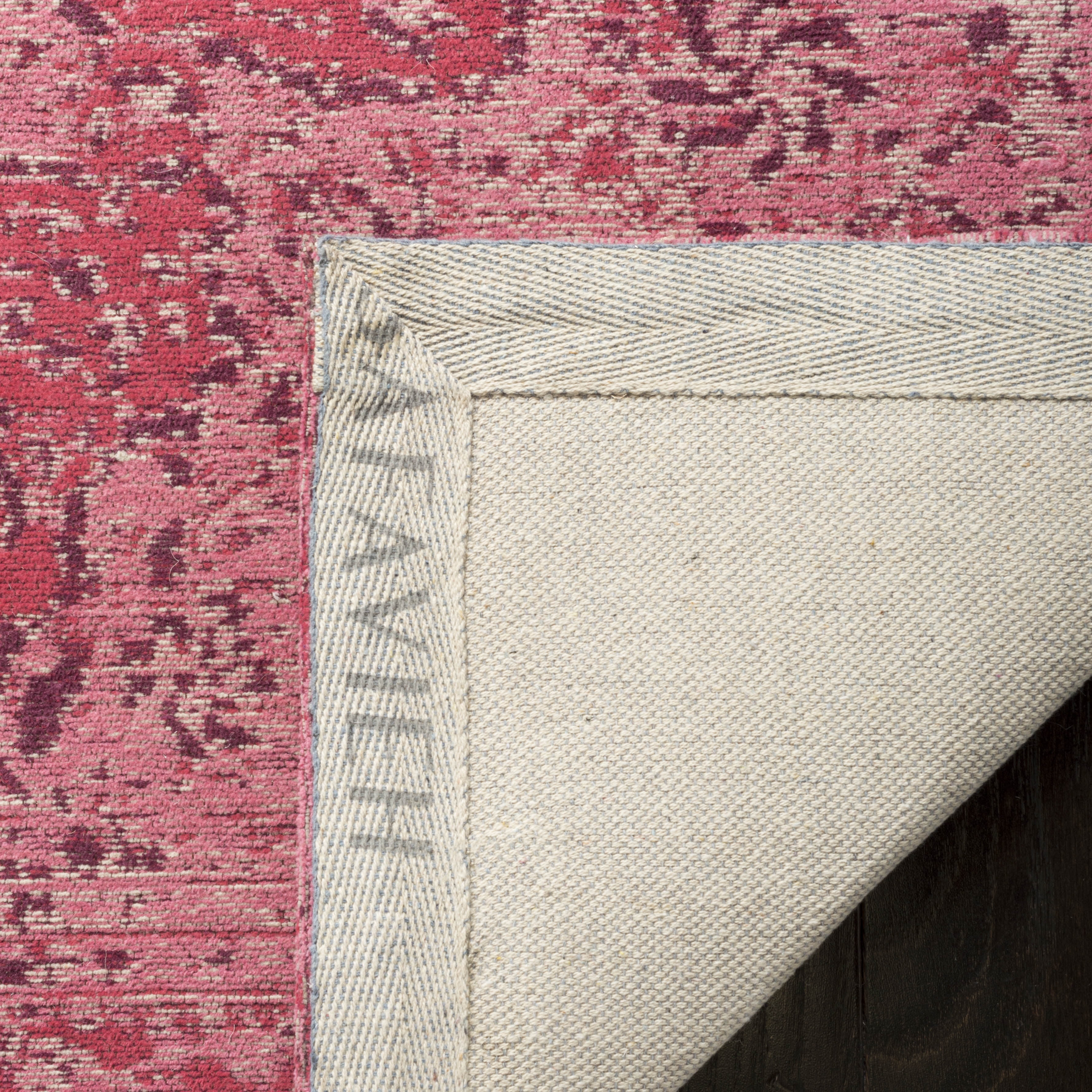 SAFAVIEH Classic Vintage Tris Floral Bordered Polyester Area Rug, Fuchsia, 8' x 10'