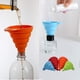 thumbnail image 4 of Embudo plegable de silicona, Juego de 4, pequeños y grandes, utensilios de cocina, embudo plegable para botella de agua, transferencia de líquidos, grado alimenticio, 4 of 5