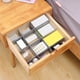 thumbnail image 4 of Divisor de cajón, compartimento de almacenamiento expandible, organización de maquillaje, almacenamiento de calcetines, modelo largo, blanco, 4 of 6