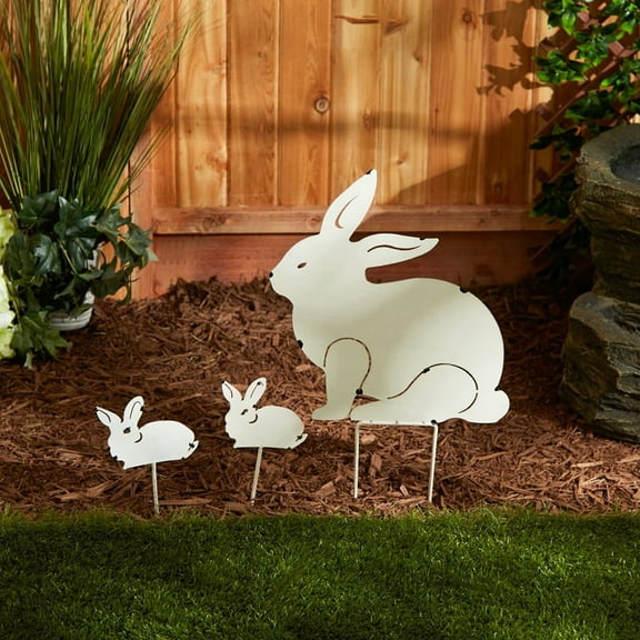 Decorative Iron Garden Stake Collection Lawn & Decor, Assorted Sizes, Family, 3 Piece