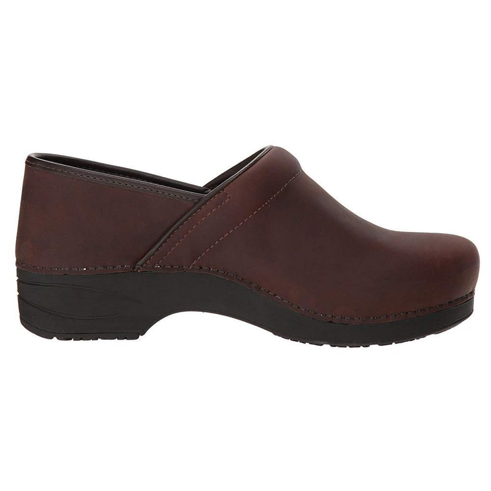 discount dansko xp clogs