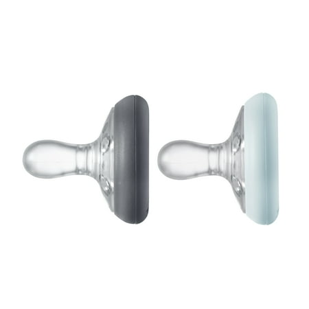 Tommee Tippee Breast-Like Pacifier, Skin-Like Texture, Symmetrical Design, BPA-Free Binkies, 0-6m, 2-Count, Slate/Seren Sky
