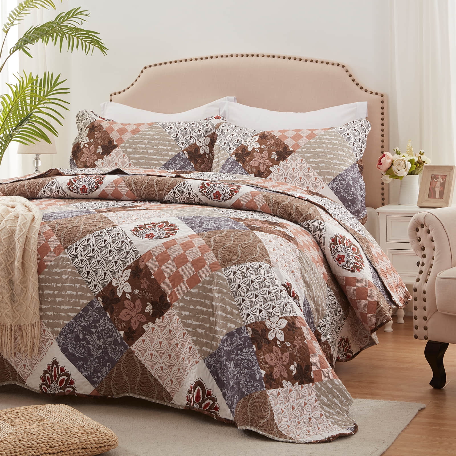 3-Piece Full/Queen Size Quilt Set - Brown patchwork Bedspread Coverlet with 2 Pillow Shams, Microfiber