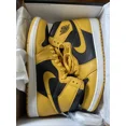 thumbnail image 3 of Size 10.5 - Jo r-dan 1 Retro OG High Pollen, 3 of 5