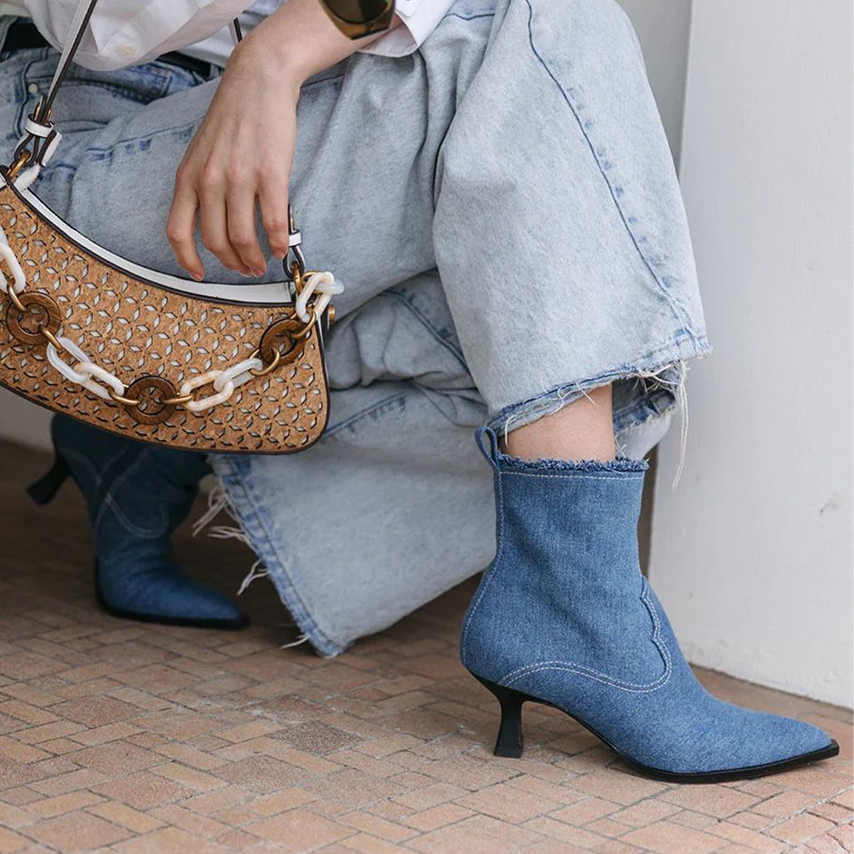靴 VTMNTS 22AW ANKLE COWBOY Boots Buy VTMNTS men black leather cowboy ankle boots for $740