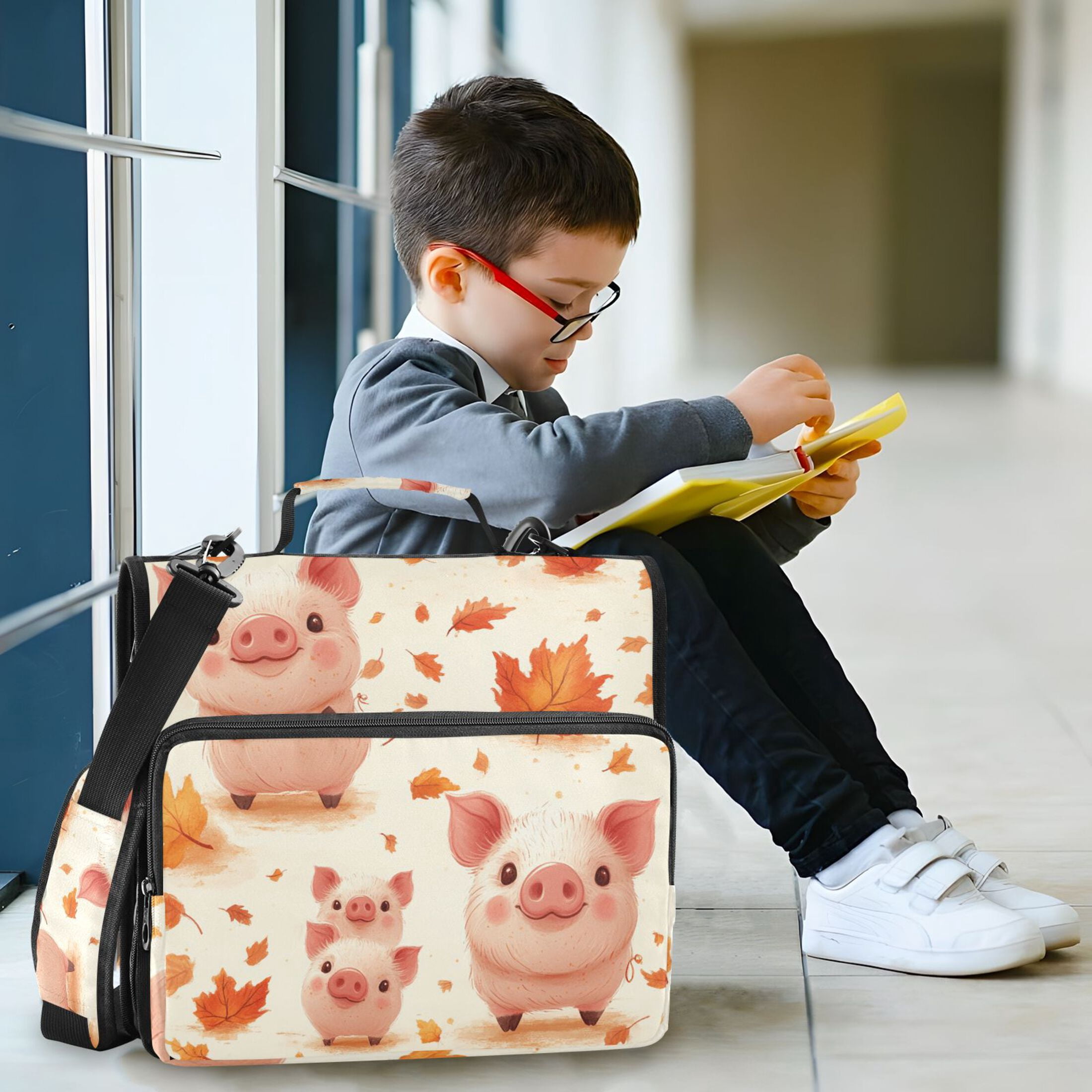 3 Ring Zipper Binder with Shoulder Strap Waterproof Trapper Keeper 2 Inch D-Ring 500 Sheets Capacity Lovely Pig and Leaf
