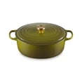 thumbnail image 1 of Horno holandés Le Creuset de hierro fundido esmaltado Signature, 8 litros, color oliva, 1 of 4