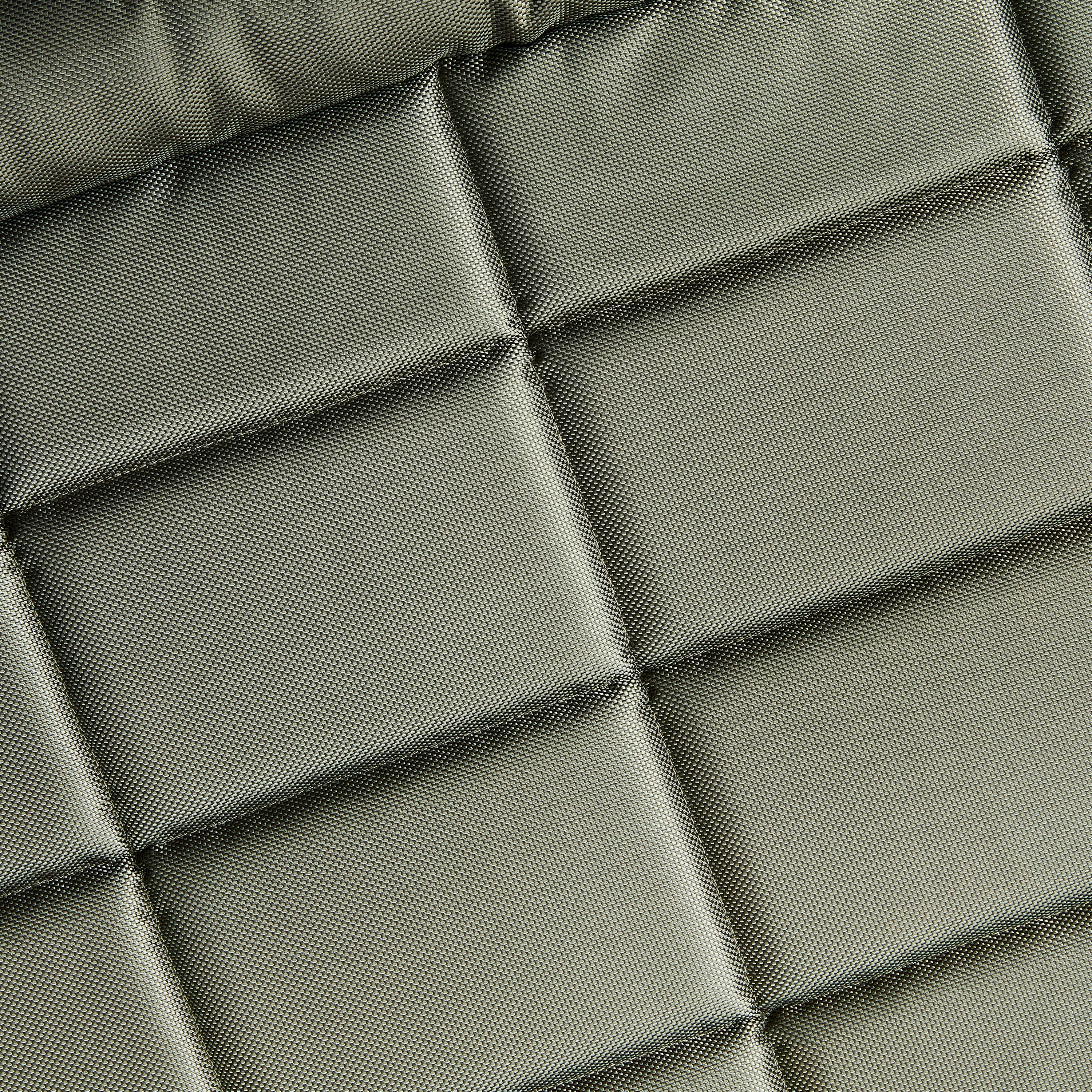 Vibrant Life Durable and Water Resistant Crate Pad, Gray, Small, 17" x 23"