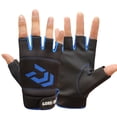 thumbnail image 3 of Guantes de pesca Guantes de tres dedos expuestos para hombres Guantes de medio dedo para montar al aire libre Guantes de pesca resistentes a la abrasión y a las salpicaduras de agua, 3 of 5