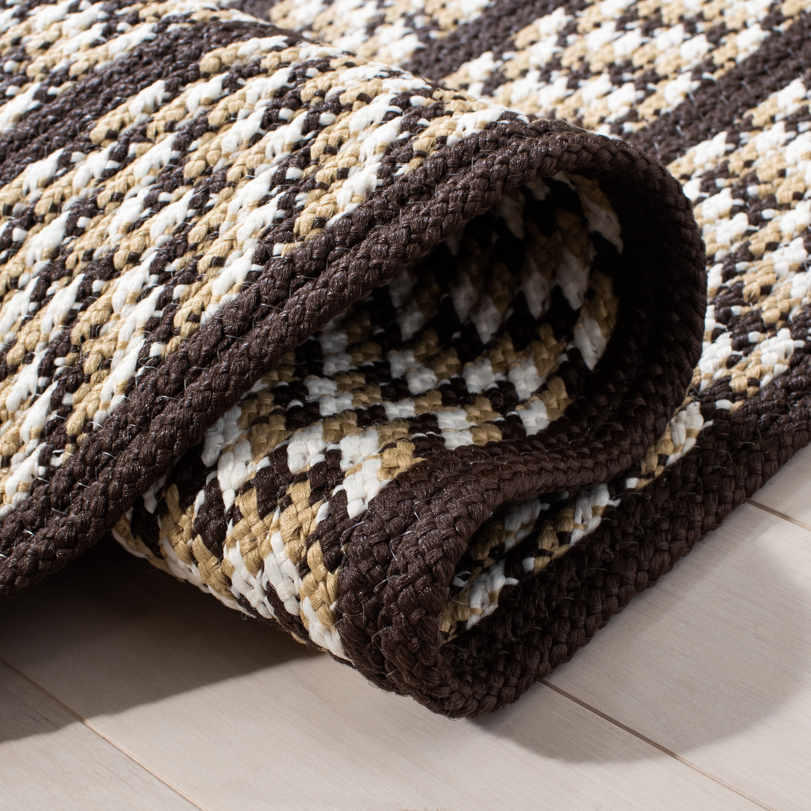 SAFAVIEH Braided Tanisha Bordered Reversible Area Rug, Ivory/Black, 8' x 10' Oval