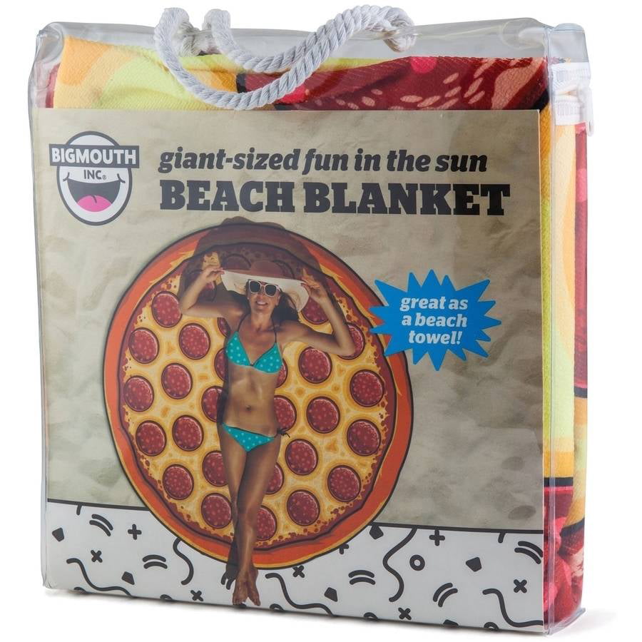 BigMouth inc New GIANT-SIZED BIG HOT DOG Beach Blanket Pool Towel 