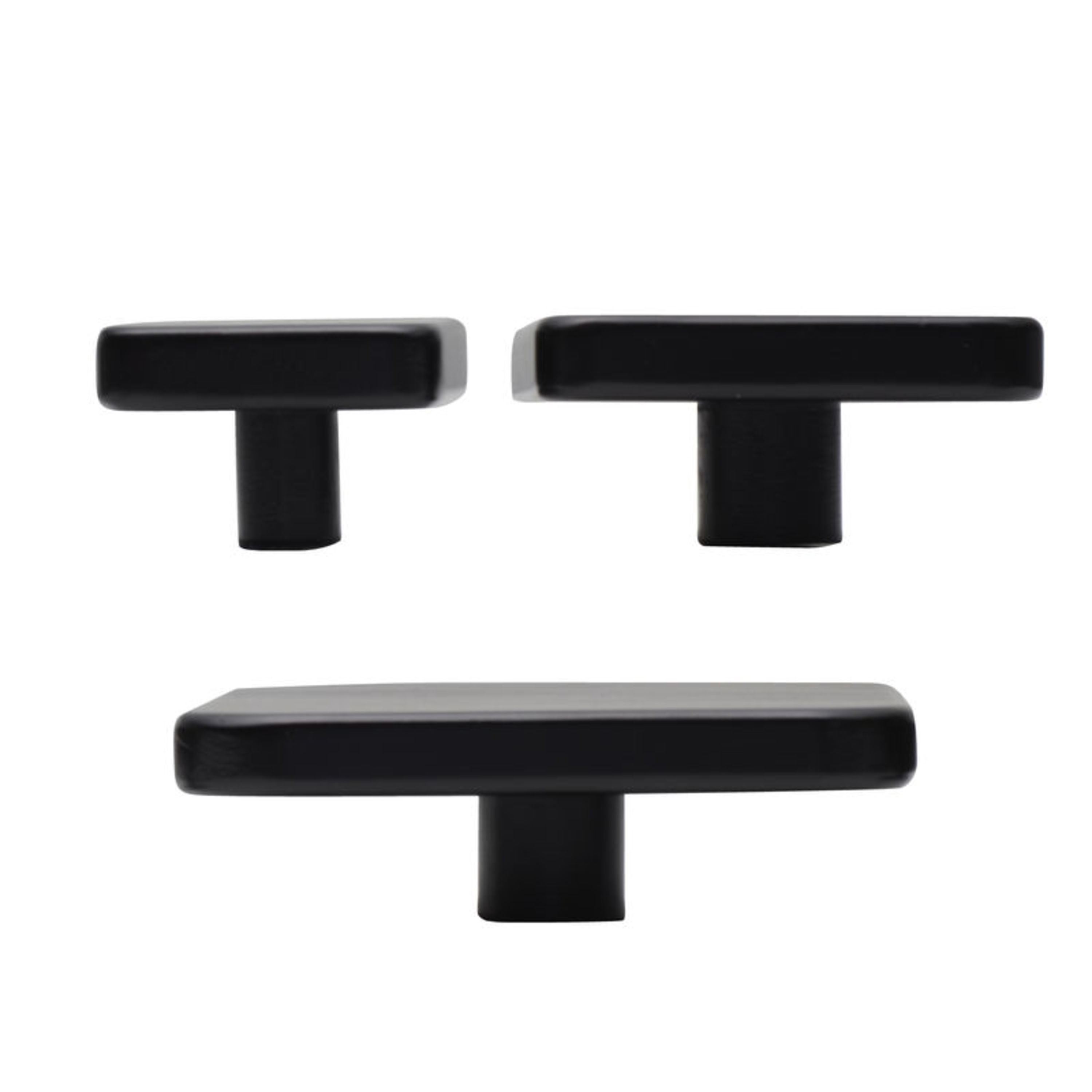 Melannco Set of 3 Black Graduated Square Wall Hooks