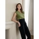 thumbnail image 4 of Blusa EVALESS sin mangas con cuello en V plisada para mujer, color verde helecho L, 4 of 5