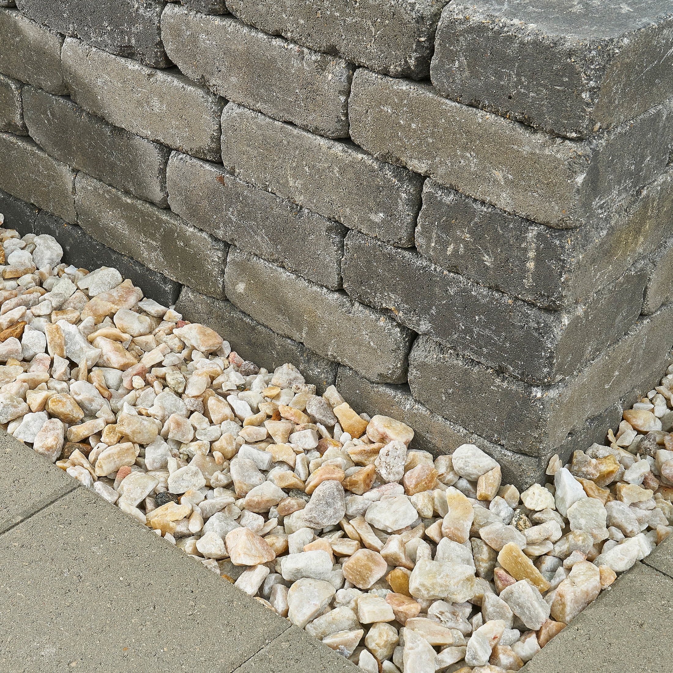 Pavestone 10.5" Rumblestone Large Granite Blend (Charcoal/Grey) Concrete Retaining Wall
