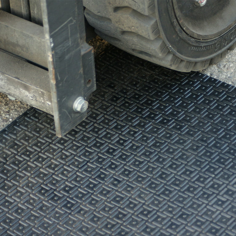 TrafficMaster Black 36 in. x 48 in. Rubber Deck Plate Mat