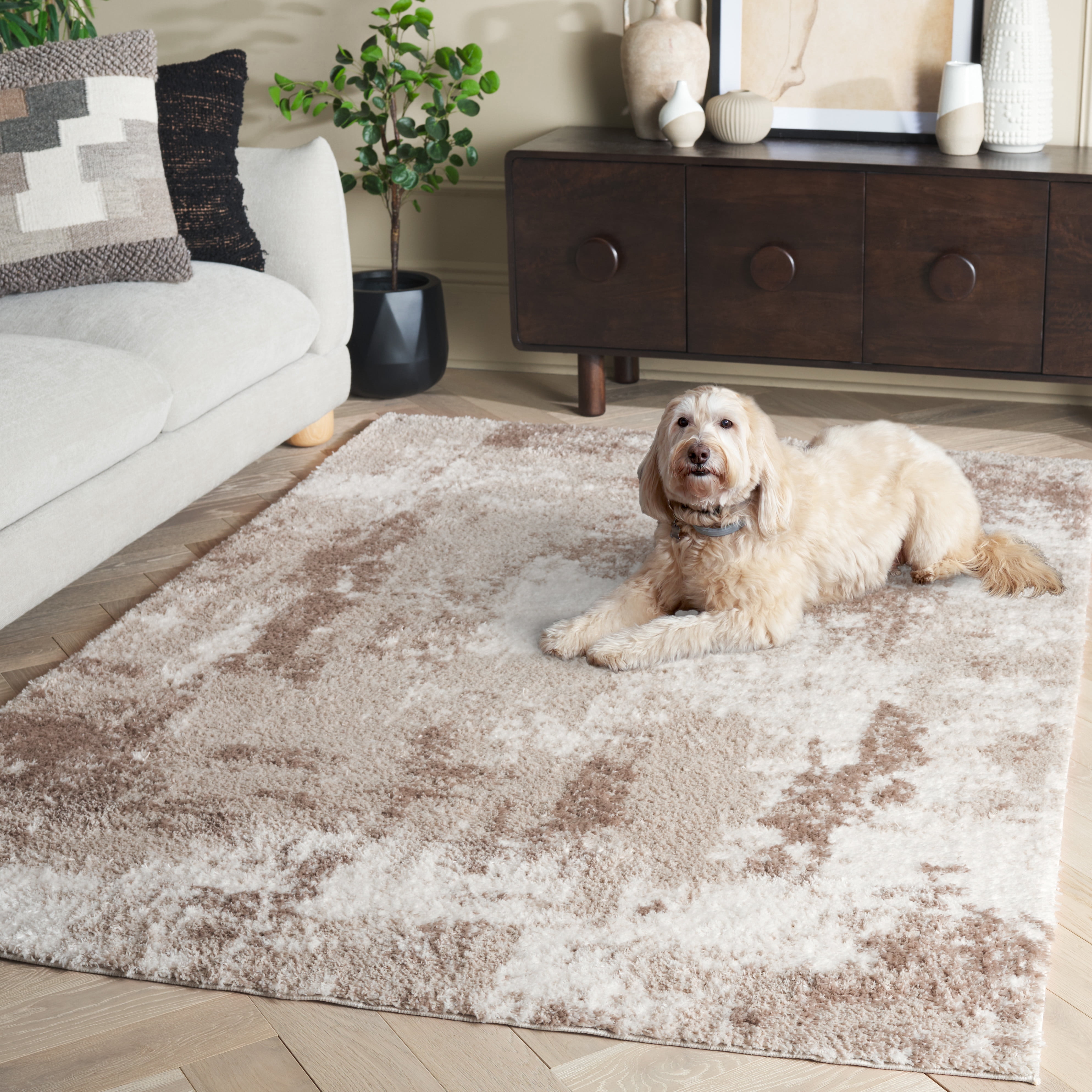 SAFAVIEH Penelope Beth Abstract Shag Area Rug, Beige/Ivory Taupe, 9' x 12'